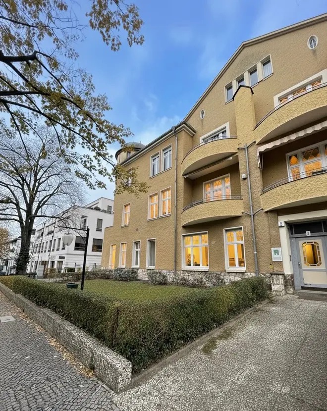 Einzelhandelsfläche in Bestlage, vermietetes Investment in Berlin-Zehlendorf